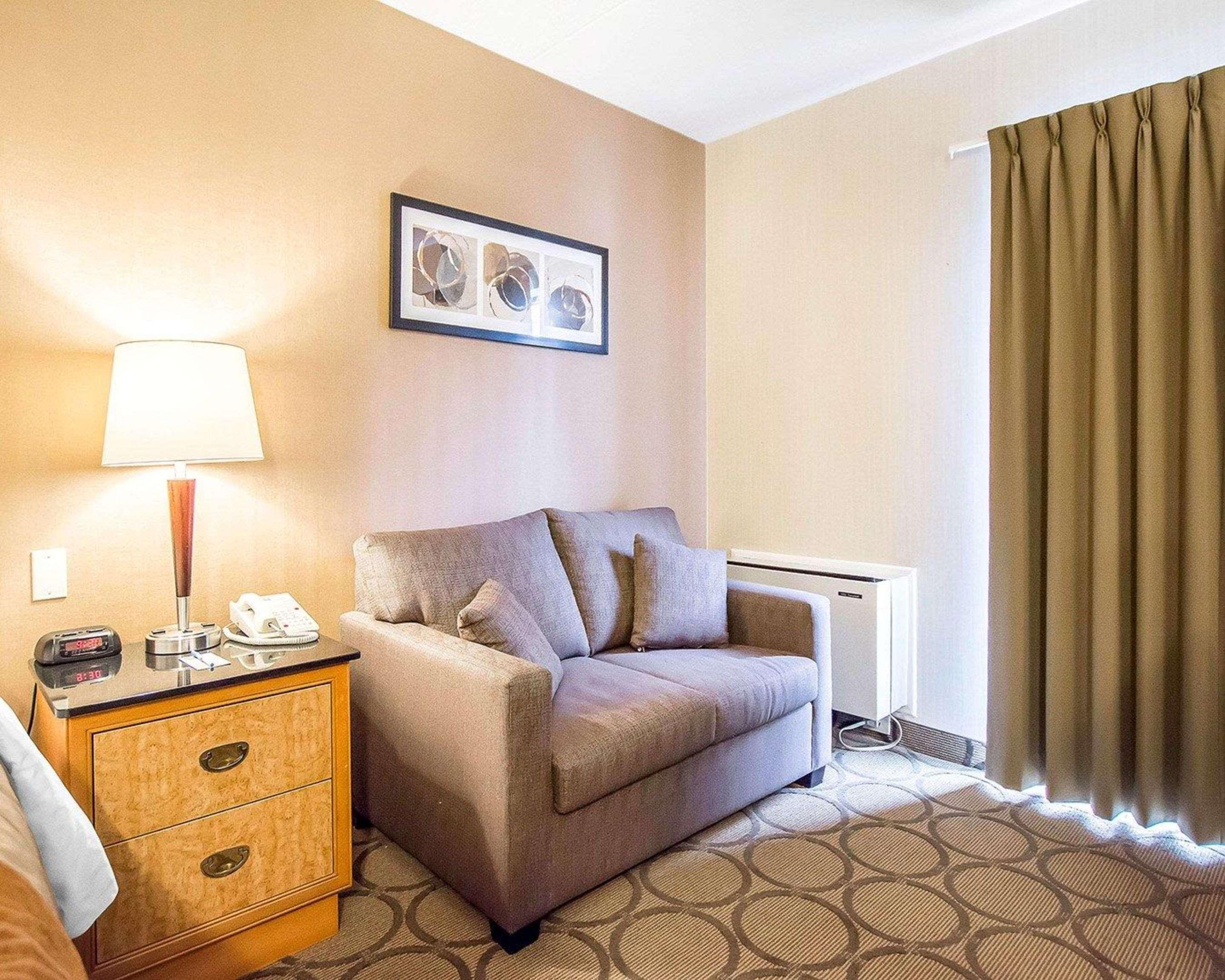 Comfort Inn Kirkland Lake Экстерьер фото