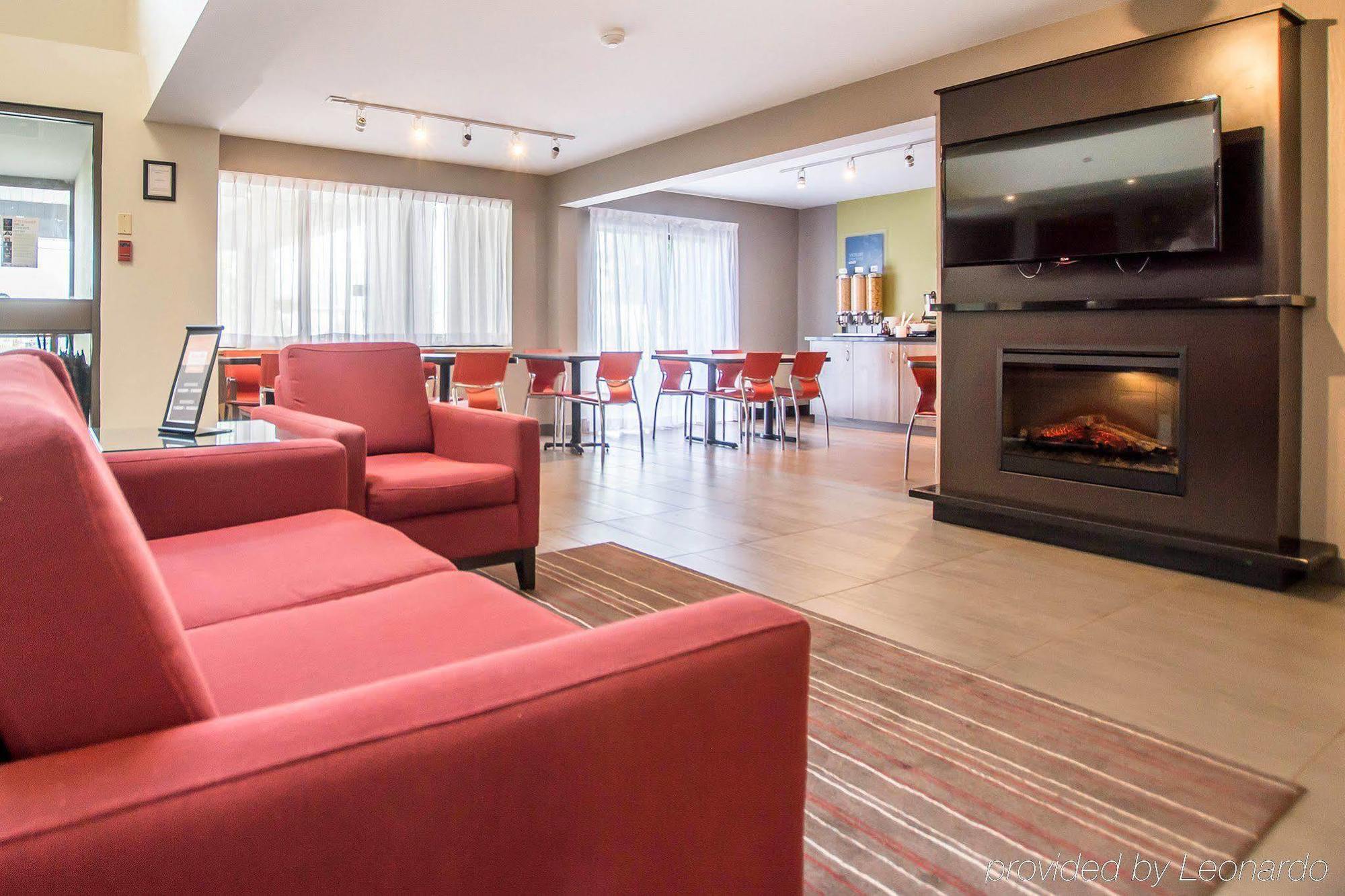 Comfort Inn Kirkland Lake Экстерьер фото