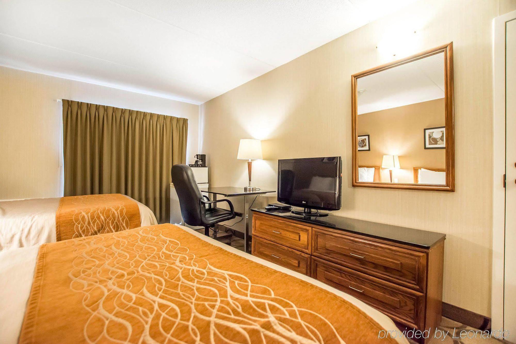 Comfort Inn Kirkland Lake Экстерьер фото
